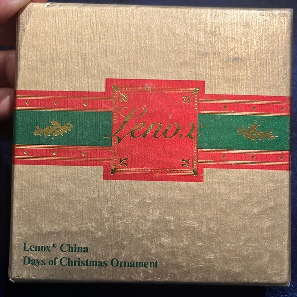 LENOX 12 Days of Christmas Partridge in a Pear Tree Ornament 1987 First Edition - Picture 11 of 12